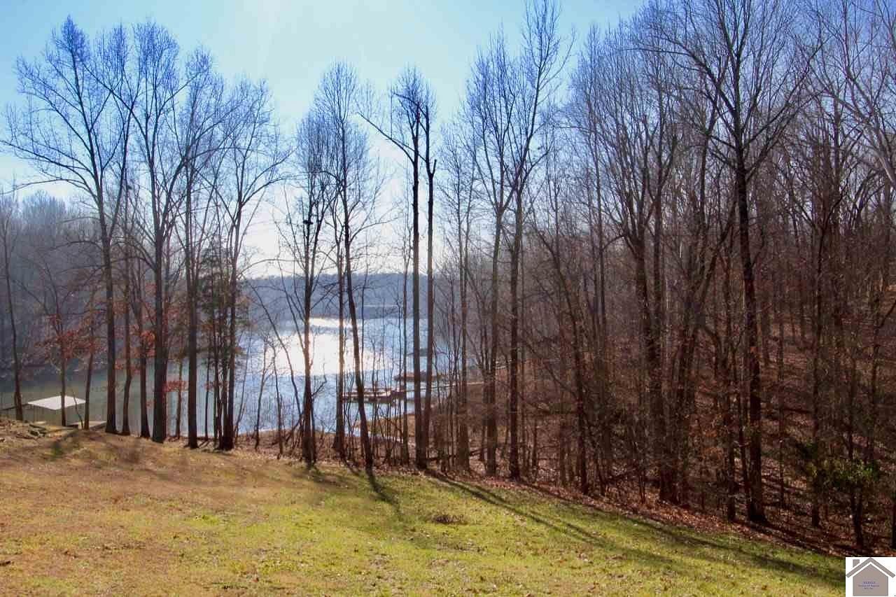 0.67 Acres of Residential Land for Sale in Kuttawa, Kentucky