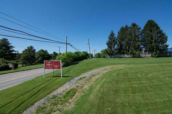 1 Acre of Commercial Land for Sale in Lewisburg, West Virginia