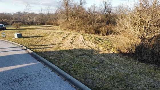 1 Acre of Residential Land for Sale in Maysville, Kentucky