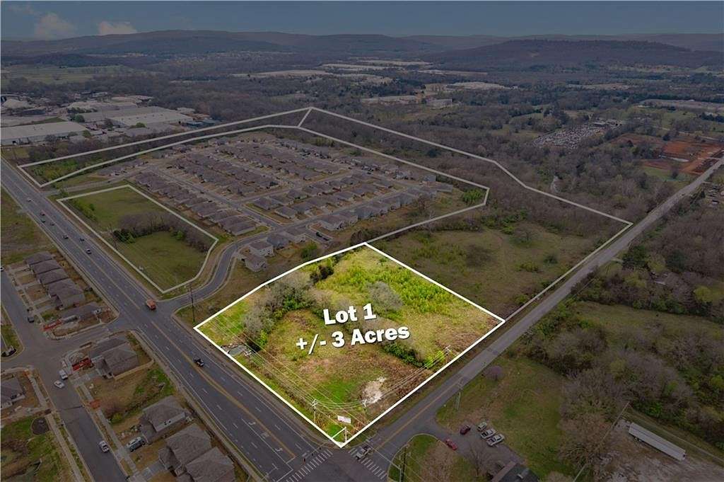 3 Acres of Mixed-Use Land for Sale in Fayetteville, Arkansas