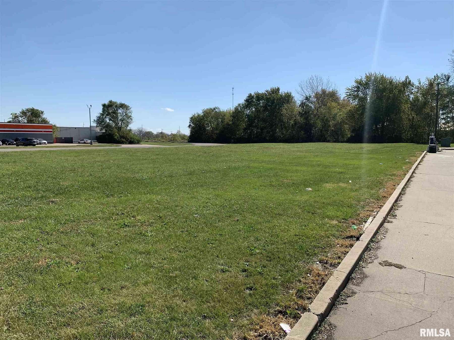 2 Acres of Commercial Land for Sale in Springfield, Illinois