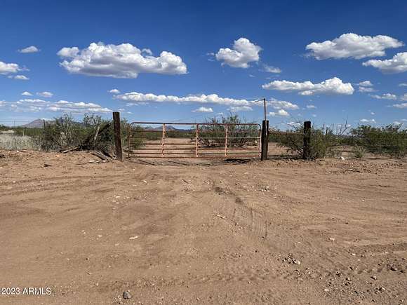 484 Acres of Land for Sale in Douglas, Arizona