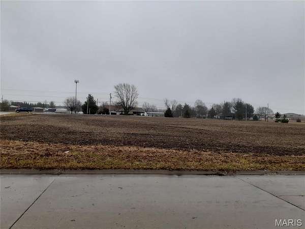 2.46 Acres of Commercial Land for Sale in Swansea, Illinois