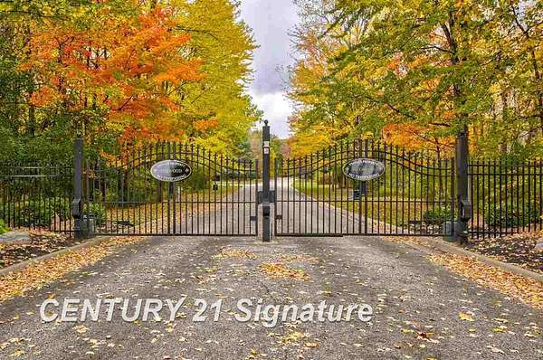 0.61 Acres of Residential Land for Sale in Saginaw, Michigan