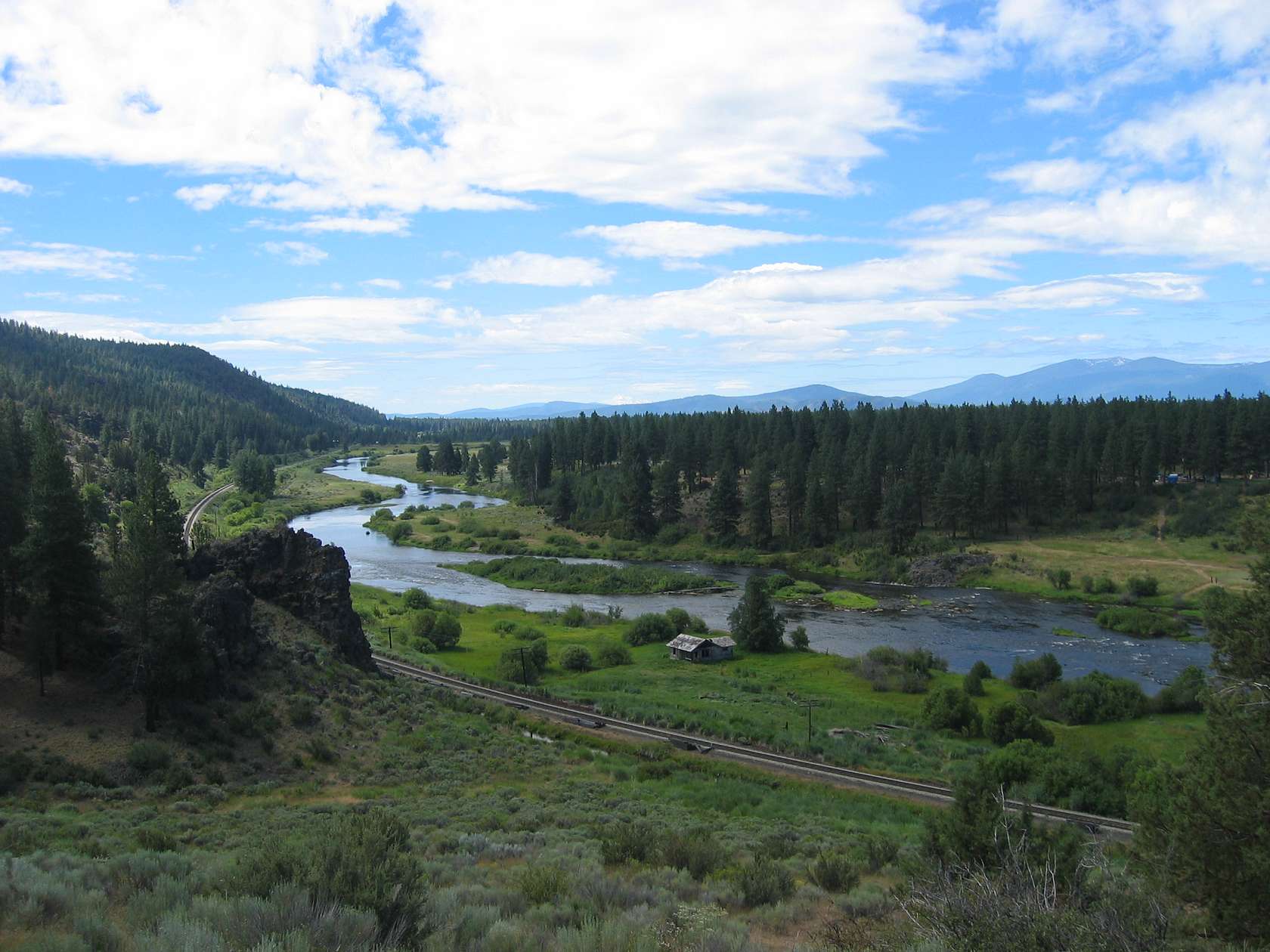 350 Acres of Land for Sale in Chiloquin, Oregon