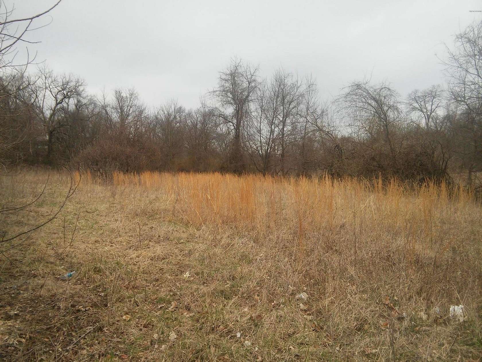 1 Acre of Land for Sale in Carthage, Missouri