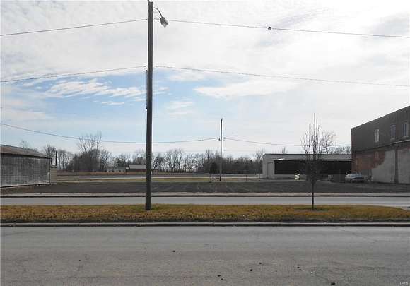 0.18 Acres of Commercial Land for Sale in Witt, Illinois