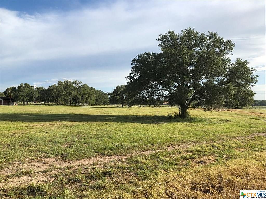 1.1 Acres of Residential Land for Sale in Hallettsville, Texas