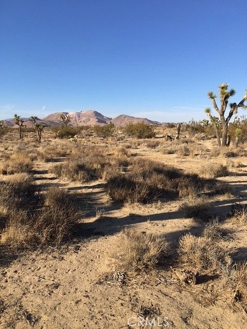 1.3 Acres of Land for Sale in Rosamond, California