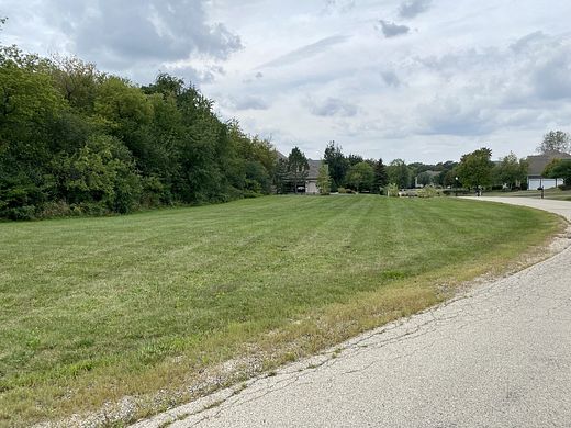 0.57 Acres of Residential Land for Sale in Lakewood, Illinois