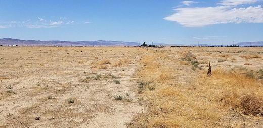 Residential Land for Sale in Lancaster, California