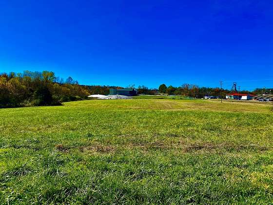 5.6 Acres of Commercial Land for Sale in Jefferson City, Tennessee