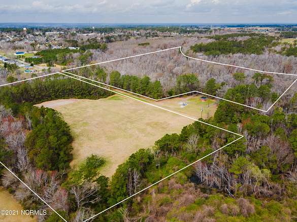 22 Acres of Mixed-Use Land for Sale in Newport, North Carolina