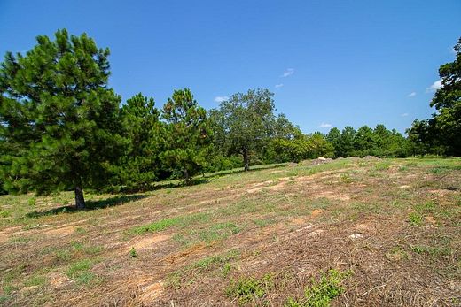 5.3 Acres of Commercial Land for Sale in Lindale, Texas