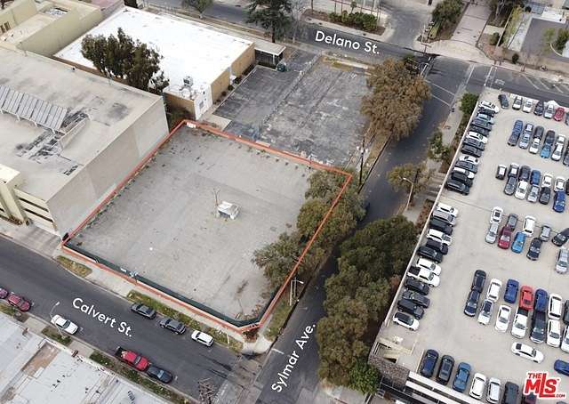 0.52 Acres of Commercial Land for Sale in Van Nuys, California