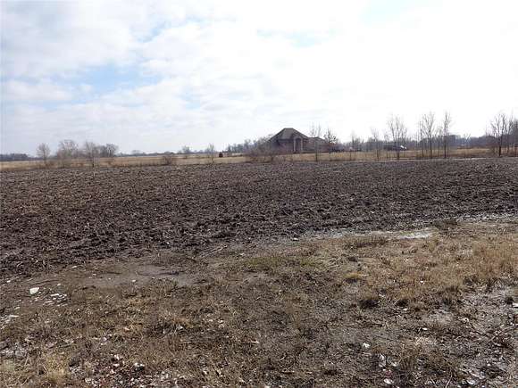 15.68 Acres of Land for Sale in Granite City, Illinois