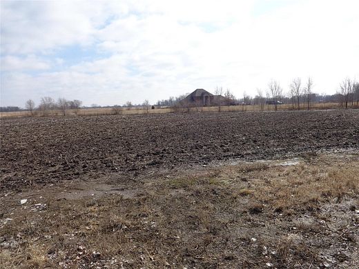 15.7 Acres of Land for Sale in Granite City, Illinois