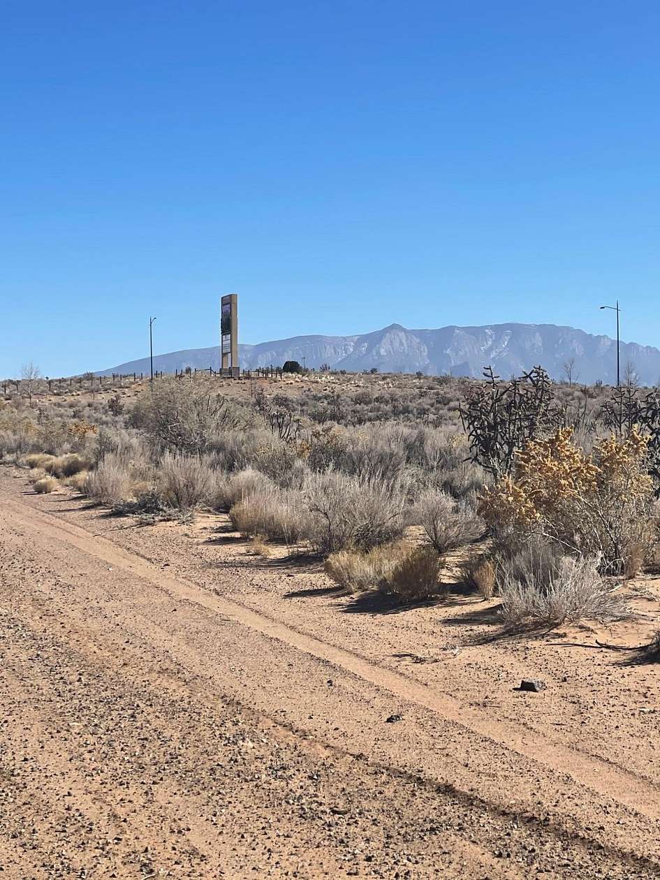 0.5 Acres of Land for Sale in Rio Rancho, New Mexico