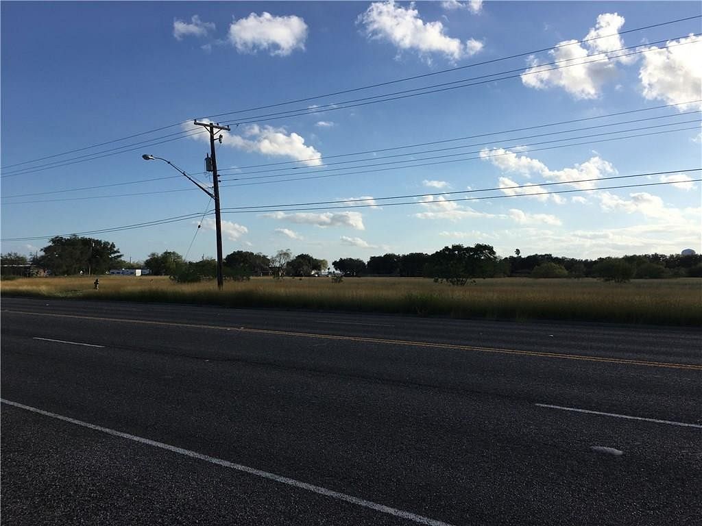 8.7 Acres of Land for Sale in Kingsville, Texas