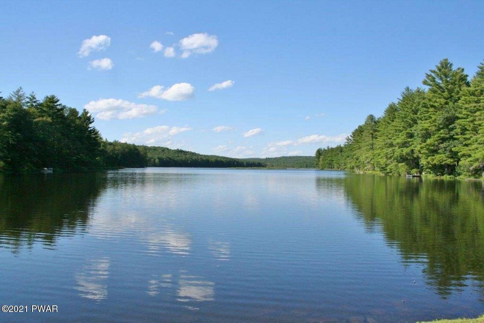 1 Acre of Land for Sale in Hawley, Pennsylvania