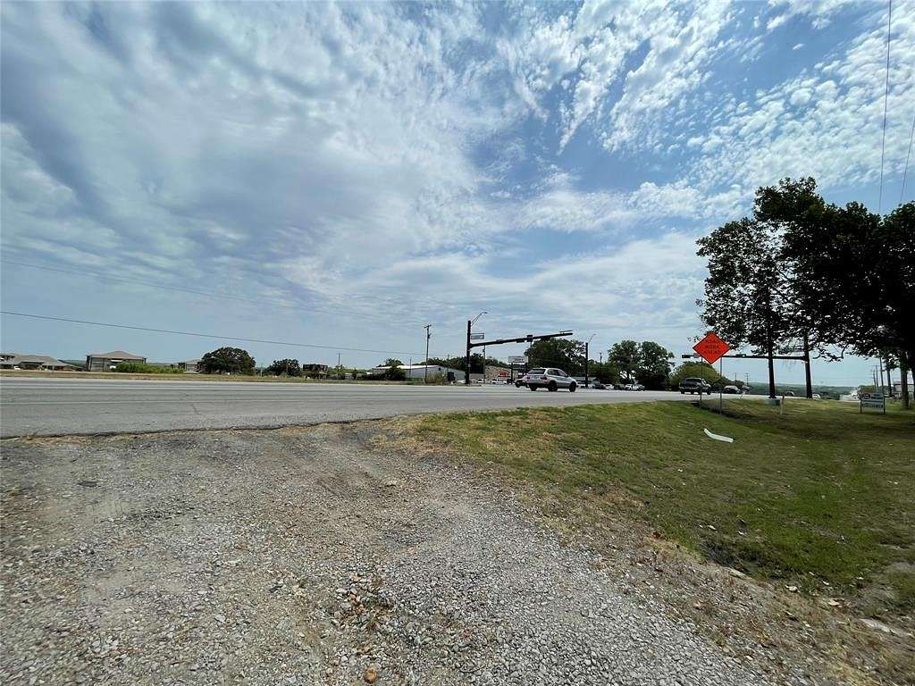 3 Acres of Improved Commercial Land for Sale in Weatherford, Texas