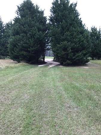 12 Acres of Recreational Land with Home for Sale in Wrightsville, Georgia