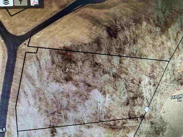 1.8 Acres of Residential Land for Sale in Guttenberg, Iowa