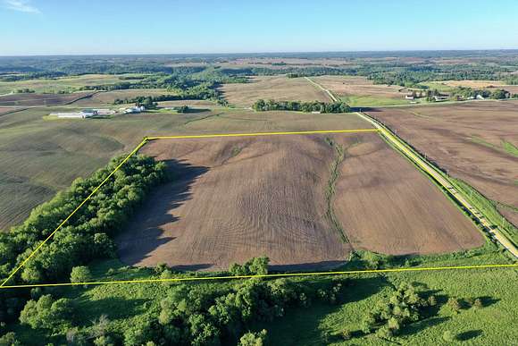 41 Acres of Agricultural Land for Sale in West Union, Iowa