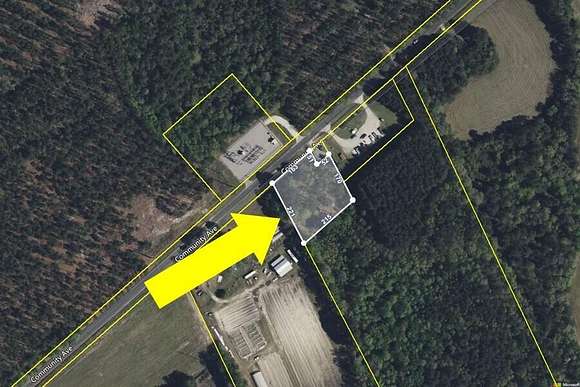 1 Acre of Residential Land for Sale in Smoaks, South Carolina