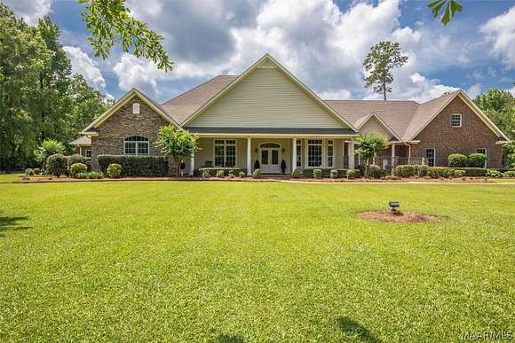 10.6 Acres of Land with Home for Sale in Pike Road, Alabama
