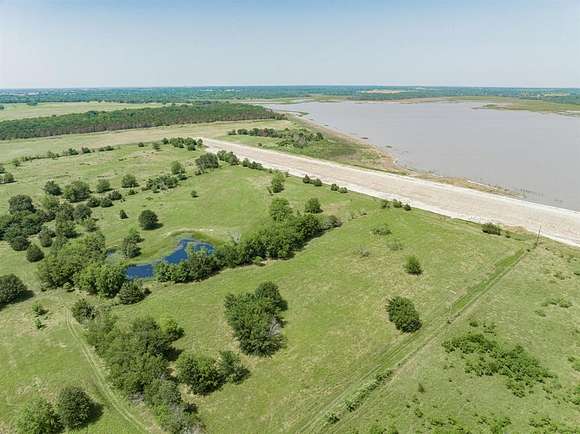 15 Acres of Land for Sale in Terrell, Texas