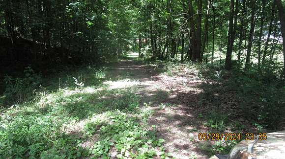 5.6 Acres of Residential Land for Sale in Cullman, Alabama