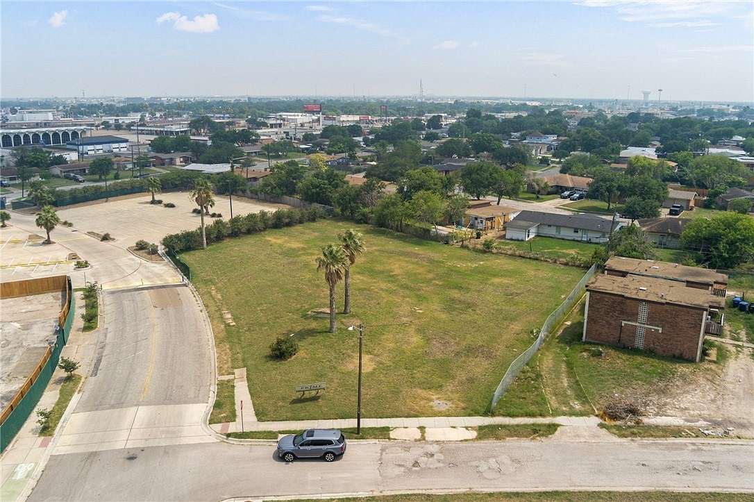 0.7 Acres of Commercial Land for Sale in Corpus Christi, Texas