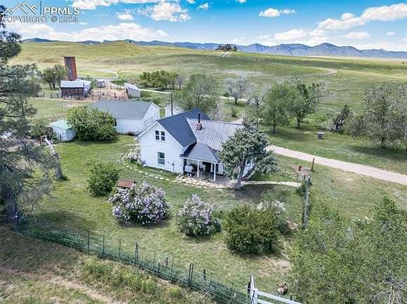 35 Acres of Land with Home for Sale in Littleton, Colorado