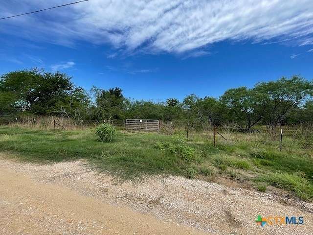 1.5 Acres of Residential Land for Sale in Gonzales, Texas