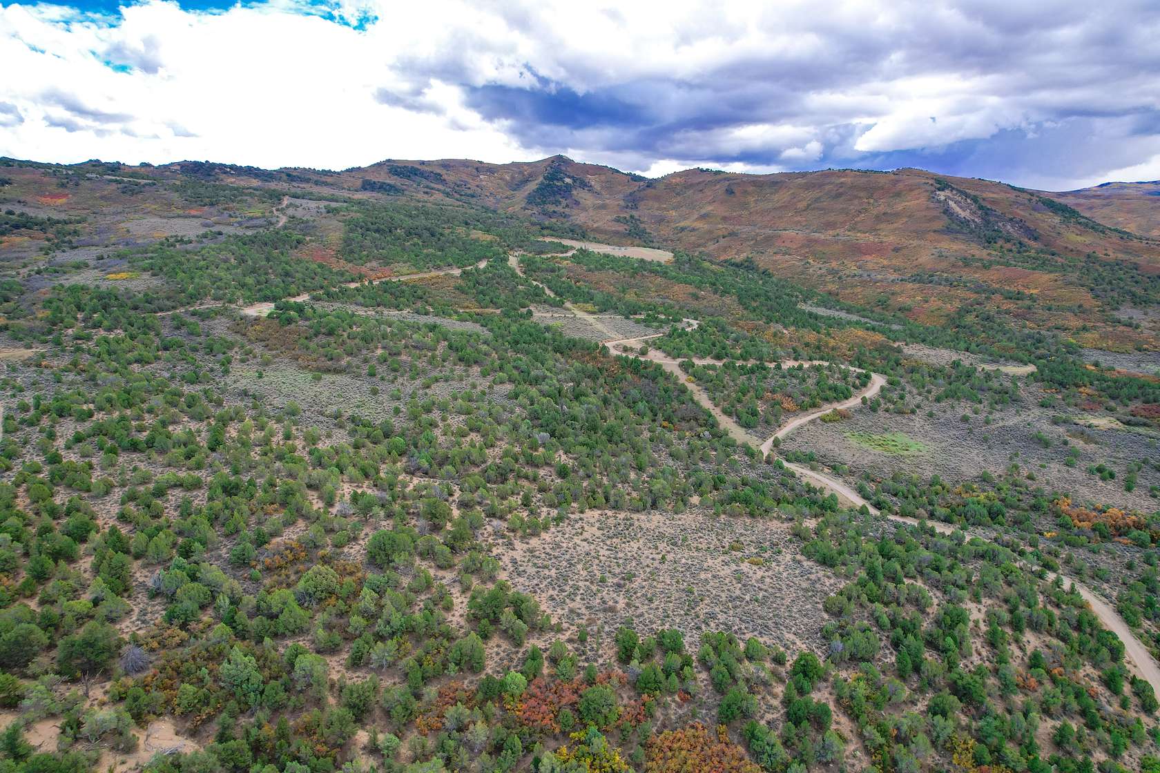 646 Acres of Land for Sale in Silt, Colorado