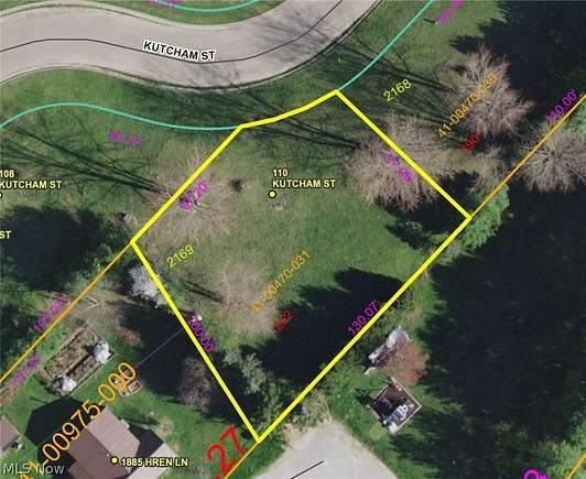 0.25 Acres of Residential Land for Sale in Uhrichsville, Ohio