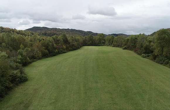 4 Acres of Residential Land for Sale in Williamsburg, Kentucky