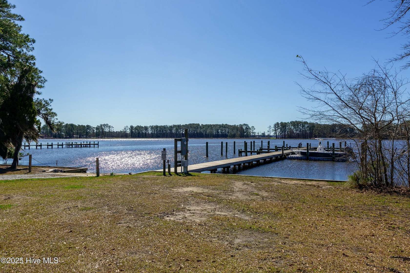 1.53 Acres of Residential Land for Sale in Pinetown, North Carolina