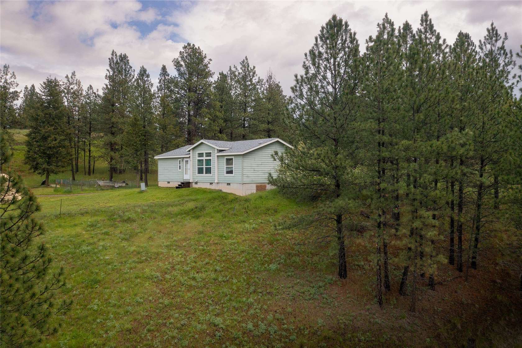 12.3 Acres of Land with Home for Sale in Eureka, Montana