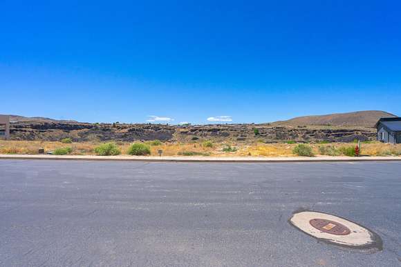 0.43 Acres of Residential Land for Sale in La Verkin, Utah