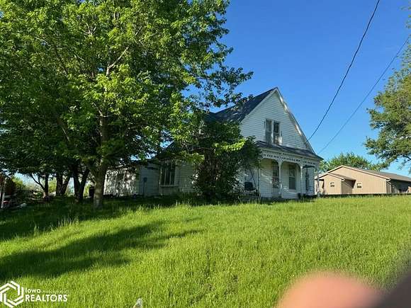 12 Acres of Land with Home for Sale in Leon, Iowa