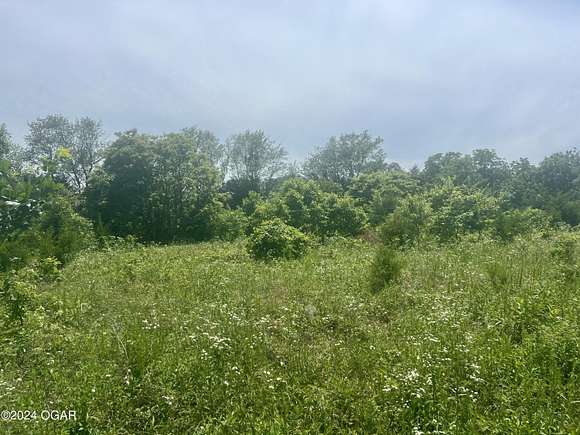 1.4 Acres of Residential Land for Sale in Cassville, Missouri