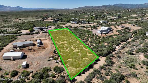 2.3 Acres of Residential Land for Sale in Kirkland, Arizona