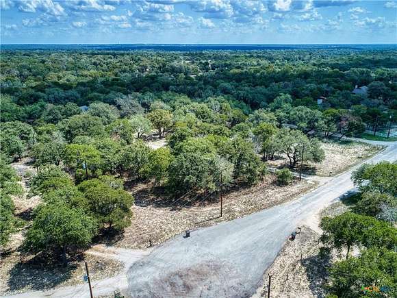 5 Acres of Land for Sale in Floresville, Texas