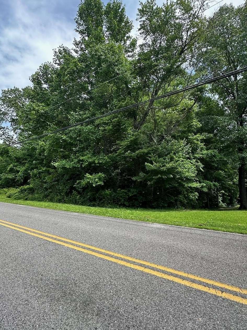 2 Acres of Residential Land for Sale in Dyersburg, Tennessee