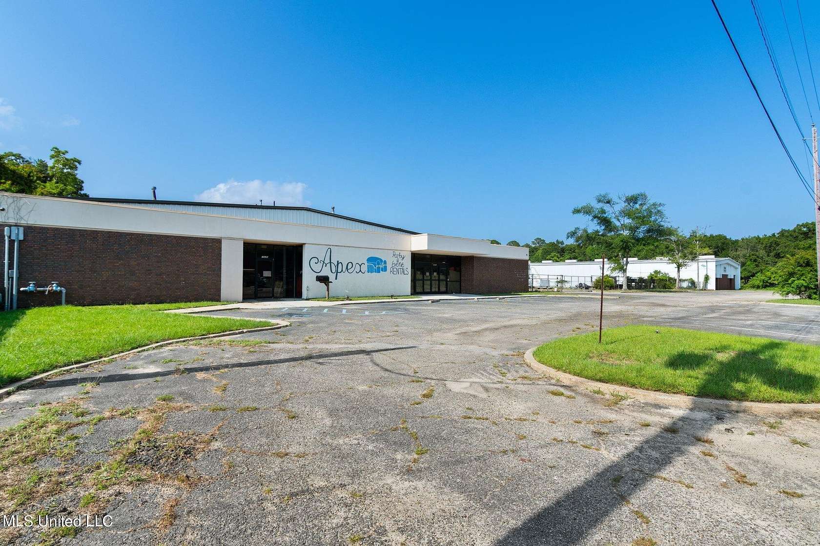 2.2 Acres of Improved Commercial Land for Sale in Gulfport, Mississippi