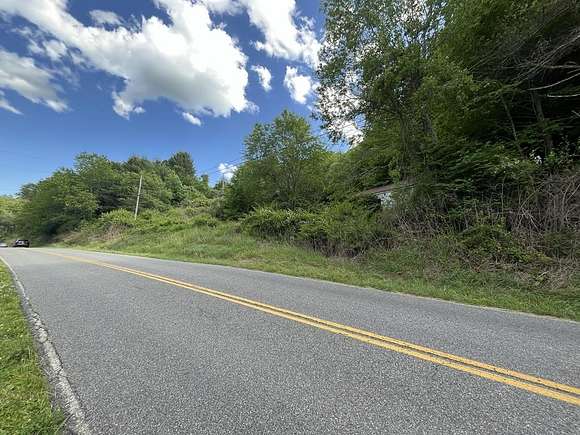 2.893 Acres of Residential Land for Sale in Hillsville, Virginia