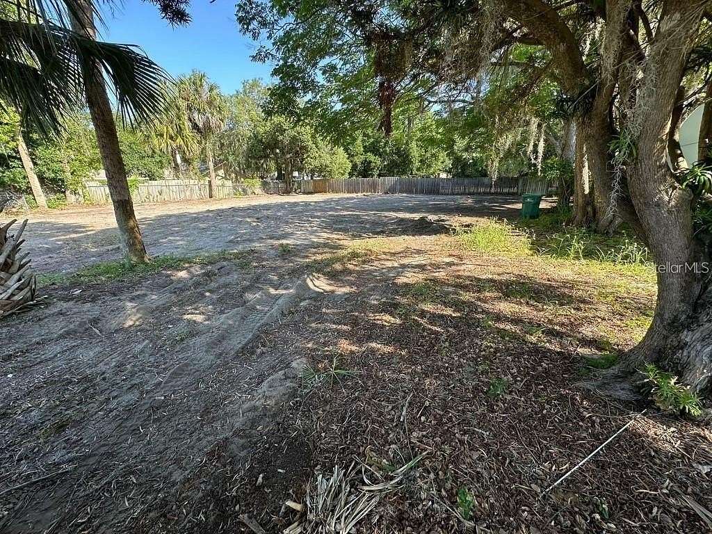 0.23 Acres of Mixed-Use Land for Sale in Mount Dora, Florida