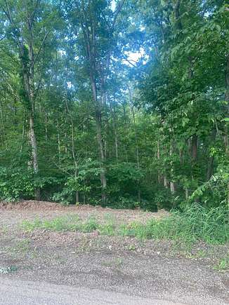 12 Acres of Recreational Land for Sale in Corning, Ohio